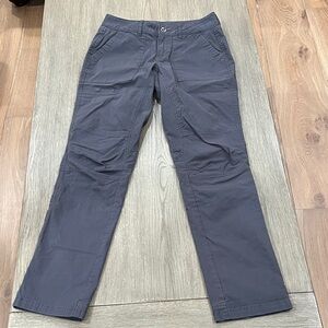 Mountain Hardwear Women's Gray Cargo Pants